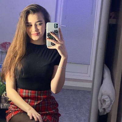 Аня, Г. Ялта